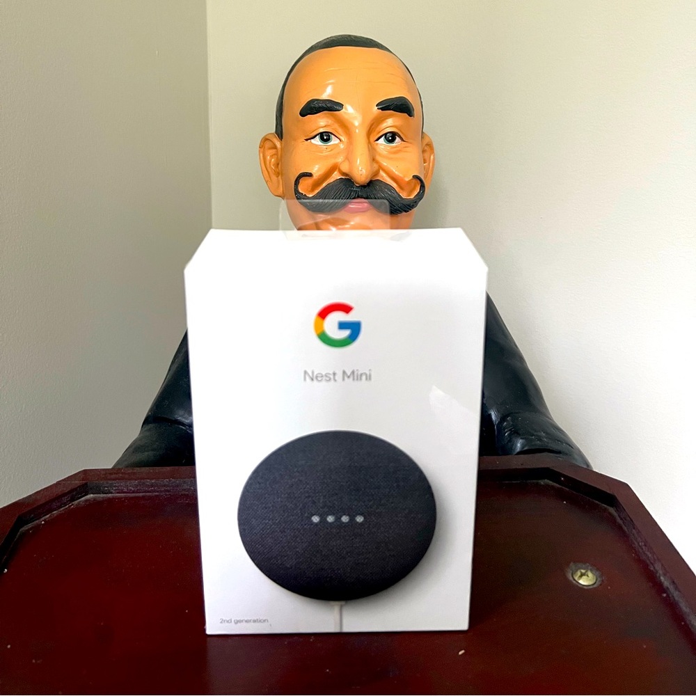 Google Nest Mini (2nd Generation) Smart Speaker, Charcoal - NEW